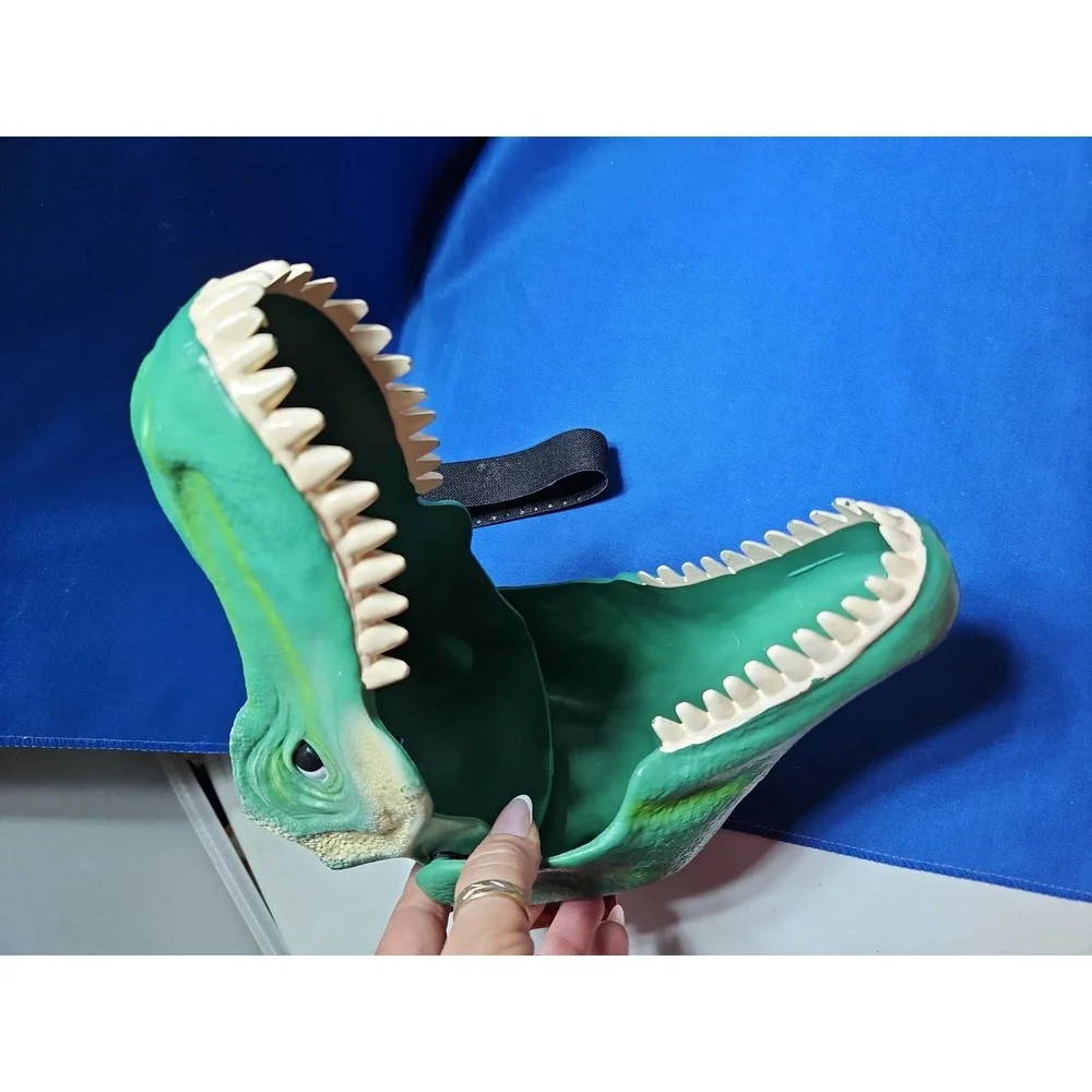 T-Rex Dinosaur Head Lunch Box Storage Case Dino Container Suck UK New